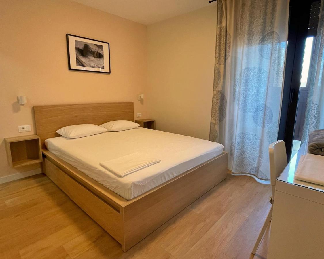 Luxe 4Br Apartment Σπλιτ Εξωτερικό φωτογραφία