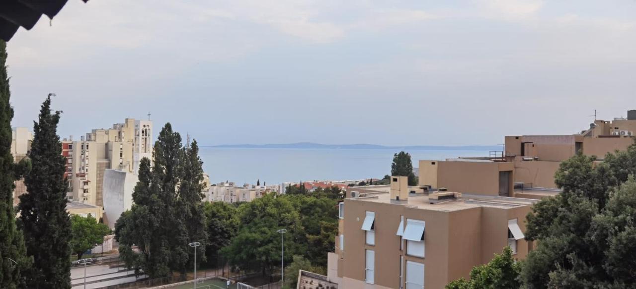 Luxe 4Br Apartment Σπλιτ Εξωτερικό φωτογραφία